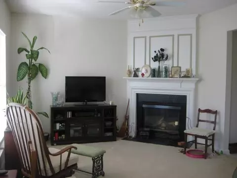 404 Westcot Ct, Greer, SC 29650 photo 9