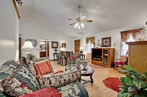 339 Spring St, Central, SC 29630 photo 6
