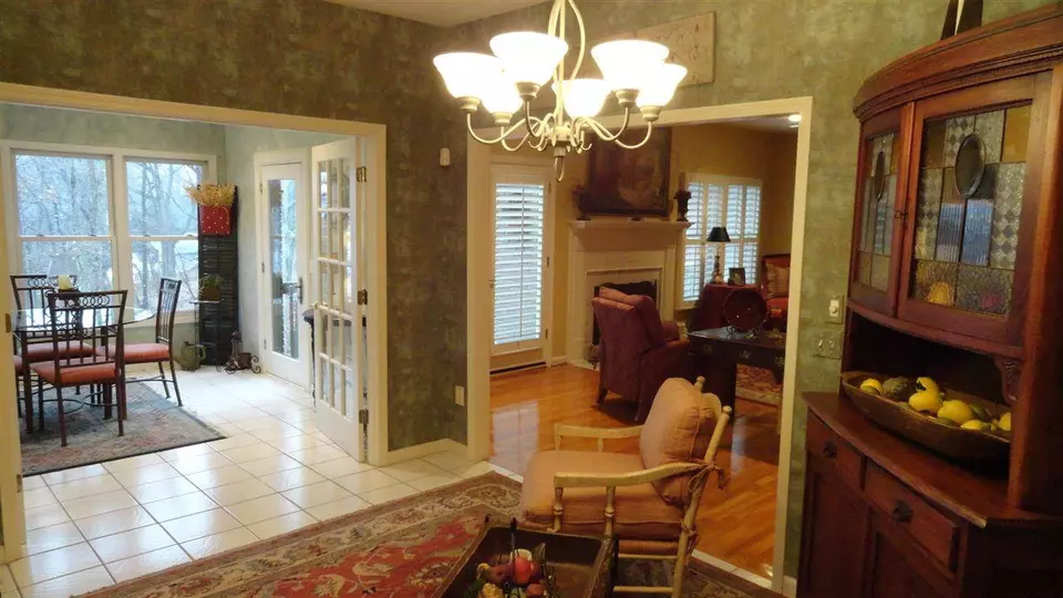  1218 Embassy Dr, Anderson, SC 29625 photo 9