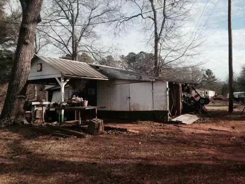 136 Old Shirley Rd, Central, SC 29630 photo 12