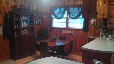 136 Old Shirley Rd, Central, SC 29630 photo 21