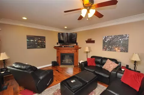 1911 Old Mill Rd, Easley, SC 29642 photo 9
