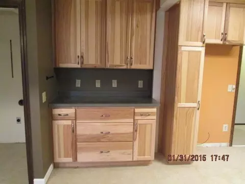 503 E Main St, Pendleton, SC 29670 photo 3