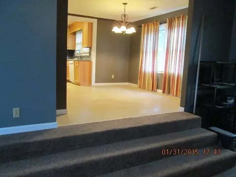 503 E Main St, Pendleton, SC 29670 photo 10