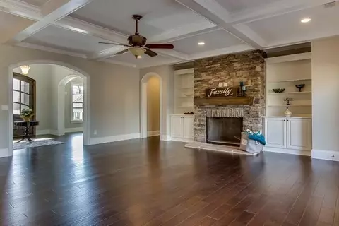 14 Firelight Ln, Easley, SC 29642 photo 2