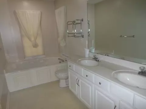 122 Arbors Ct, Central, SC 29630 photo 9