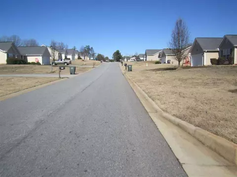 115 Stevens Ct, Williamston, SC 29697 photo 14