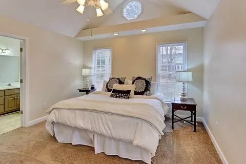 358 Camperdown Ct, Easley, SC 29642 photo 4