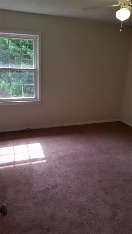 117 Pine Forest Dr, Easley, SC 29642 photo 8
