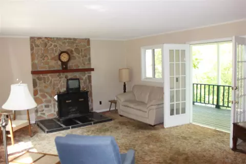 409 Brown Bottom Rd, Central, SC 29630 photo 7
