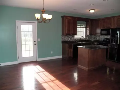 385 Geraldine Dr, Walhalla, SC 29691 photo 9