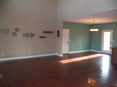 385 Geraldine Dr, Walhalla, SC 29691 photo 6