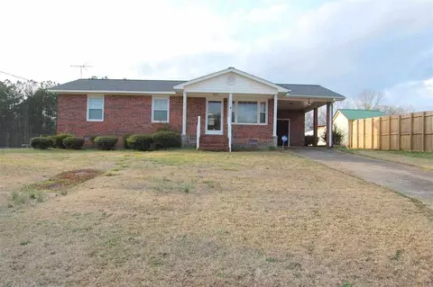 302 Tribble St, Honea Path, SC 29654 photo 1