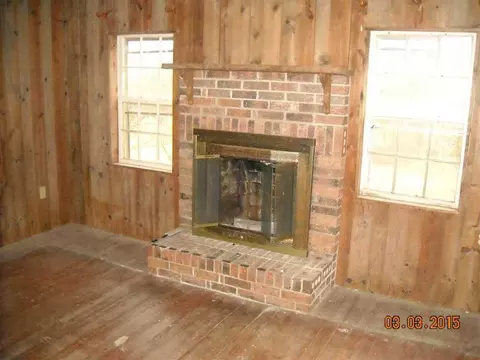 220 E Bear Swamp Rd, Walhalla, SC 29691 photo 3