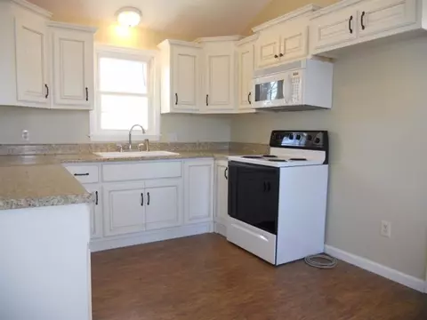 301 Jamestown Rd, Easley, SC 29640 photo 4