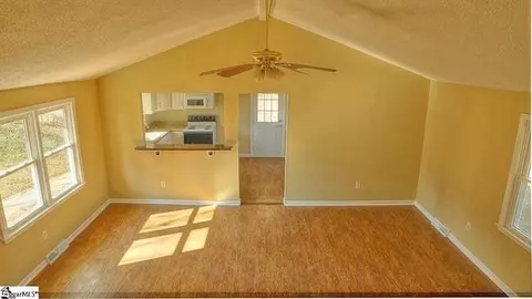 301 Jamestown Rd, Easley, SC 29640 photo 2