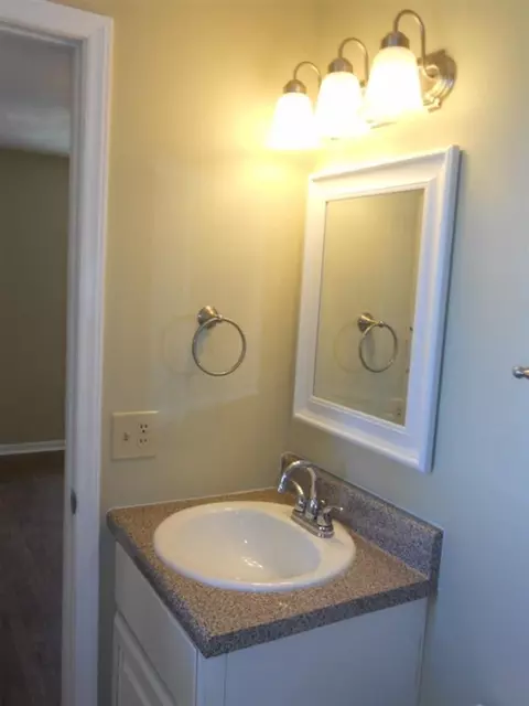301 Jamestown Rd, Easley, SC 29640 photo 10