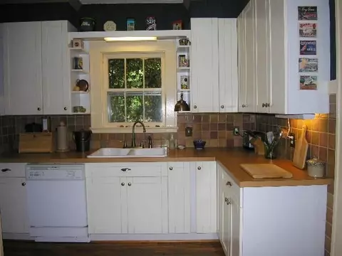 304 Pendleton, Clemson, SC 29631 photo 12