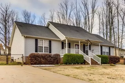 103 Hallmark Cir, Easley, SC 29640 photo 1