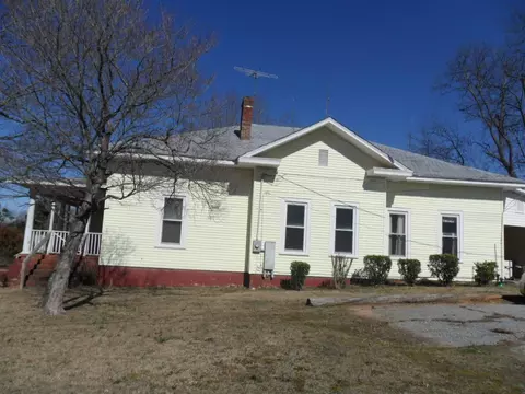 512 E Main St, Liberty, SC 29657 photo 3