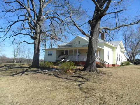 512 E Main St, Liberty, SC 29657 photo 6