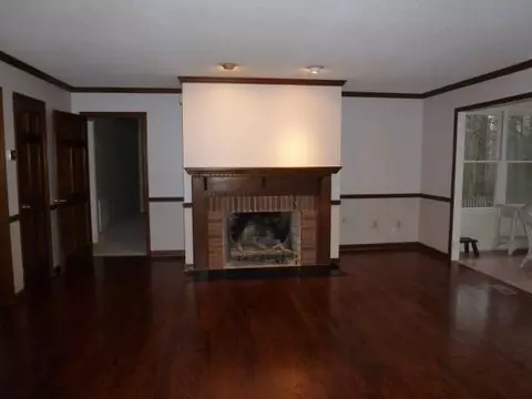 300 Exeter Close, Easley, SC 29642 photo 2