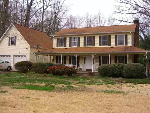 146 Smithfield St, Easley, SC 29640 photo 1