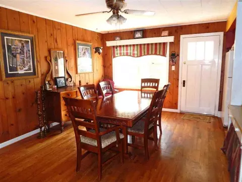 200 E 3rd Ave, Easley, SC 29640 photo 10