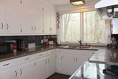 305 Pendleton Rd, Clemson, SC 29631 photo 6