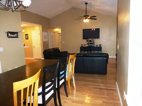 121 Wisteria Way, Pendleton, SC 29670 photo 12