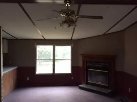 2316 Flat Rock Rd, Starr, SC 29684 photo 2