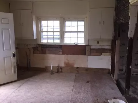 111 W 3rd St, Williamston, SC 29697 photo 9