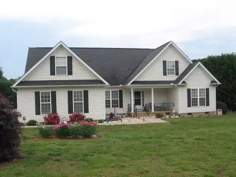1424 Crestview Rd, Anderson, SC 29621 photo 1