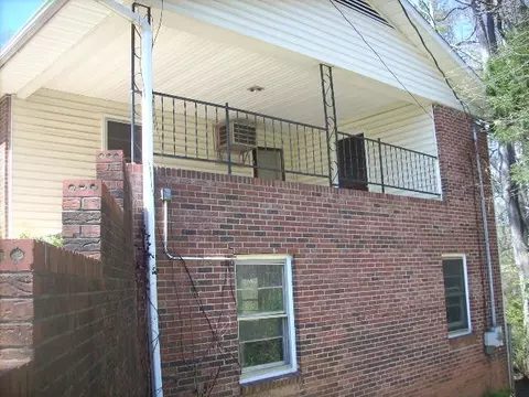 5 Pinecrest Dr, Williamston, SC 29697 photo 4