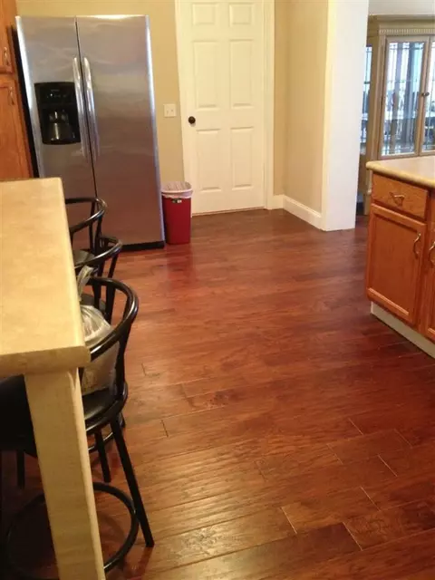 203 Sunset, Easley, SC 29640 photo 9