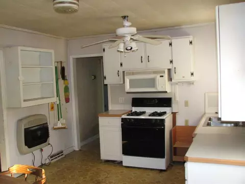 268 Church St, Pendleton, SC 29670 photo 3