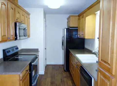 180 Fieldcrest Dr, Central, SC 29630 photo 13