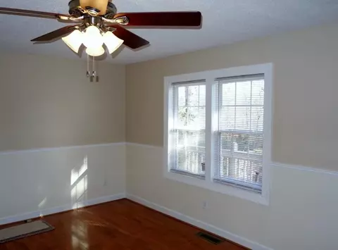 180 Fieldcrest Dr, Central, SC 29630 photo 7