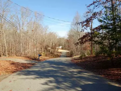 180 Fieldcrest Dr, Central, SC 29630 photo 21