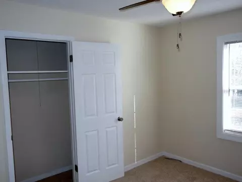 180 Fieldcrest Dr, Central, SC 29630 photo 9