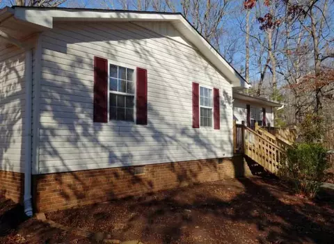 180 Fieldcrest Dr, Central, SC 29630 photo 2