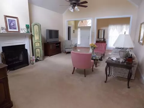 101 Creekside Dr, Pendleton, SC 29670 photo 4