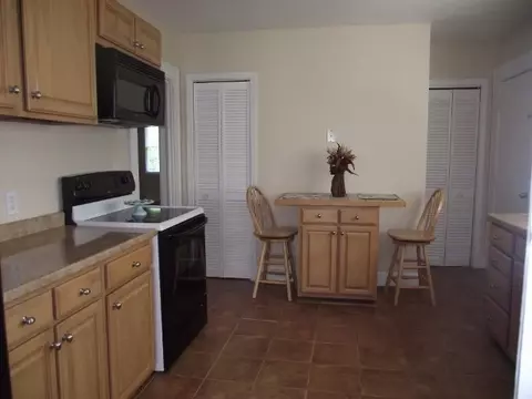 317 Elljean Rd, Easley, SC 29640 photo 10