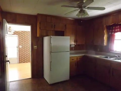 3521 E River St, Anderson, SC 29621 photo 4
