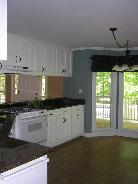 155 Plantation Dr, Easley, SC 29642 photo 6