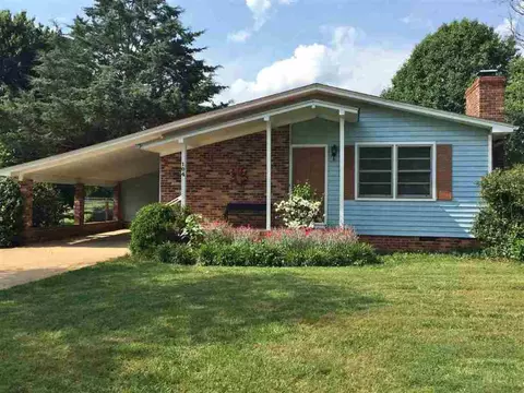104 Holliday Ln, Pendleton, SC 29670 photo 1