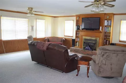 4 Lone Oak Dr, Honea Path, SC 29654 photo 3