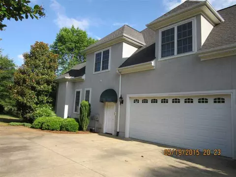 104 Warren Dr, Easley, SC 29640 photo 12