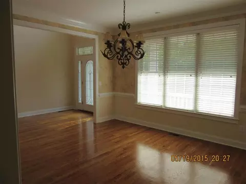 104 Warren Dr, Easley, SC 29640 photo 9