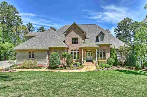 606 Longview Ct, Seneca, SC 29672 photo 1